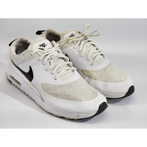 BF Women's Size 9 Nike Air Max Thea Athletic Running Shoes Sneakers White Black - Picture 1 of 10